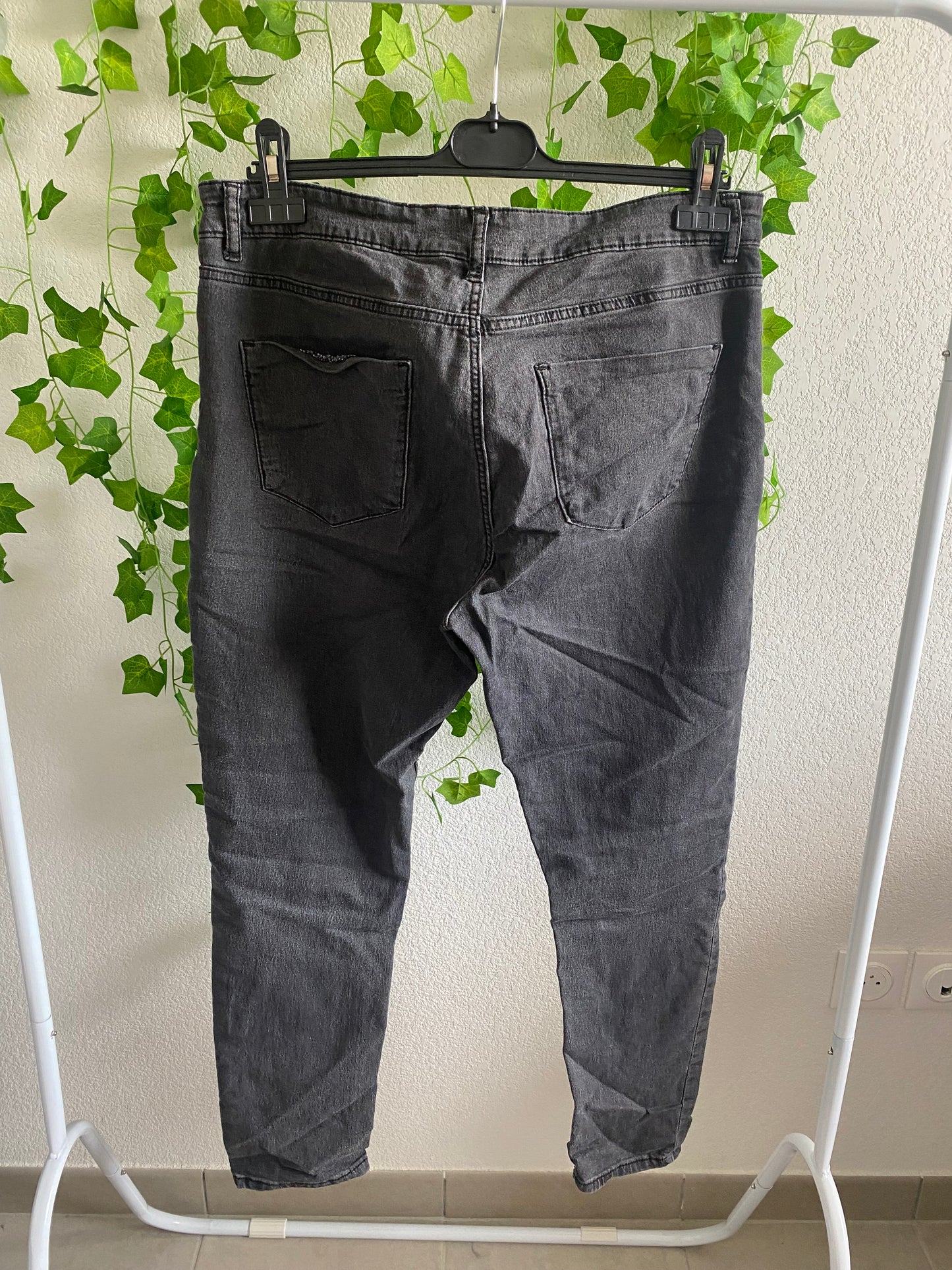 Jean skinny gris